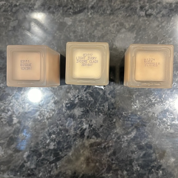 Elf Flawless Satin Foundation 3 Shades Bundle - Picture 4 of 13